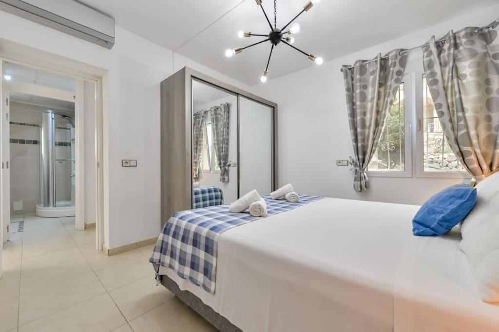 Villas Guzman - Tango Кальпе Экстерьер фото